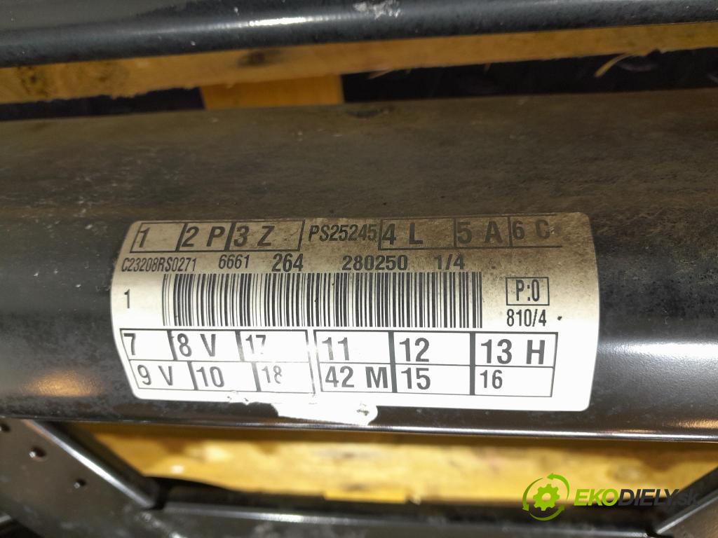 Ford Focus 2023 výztuha Pozastavenia: Zad: