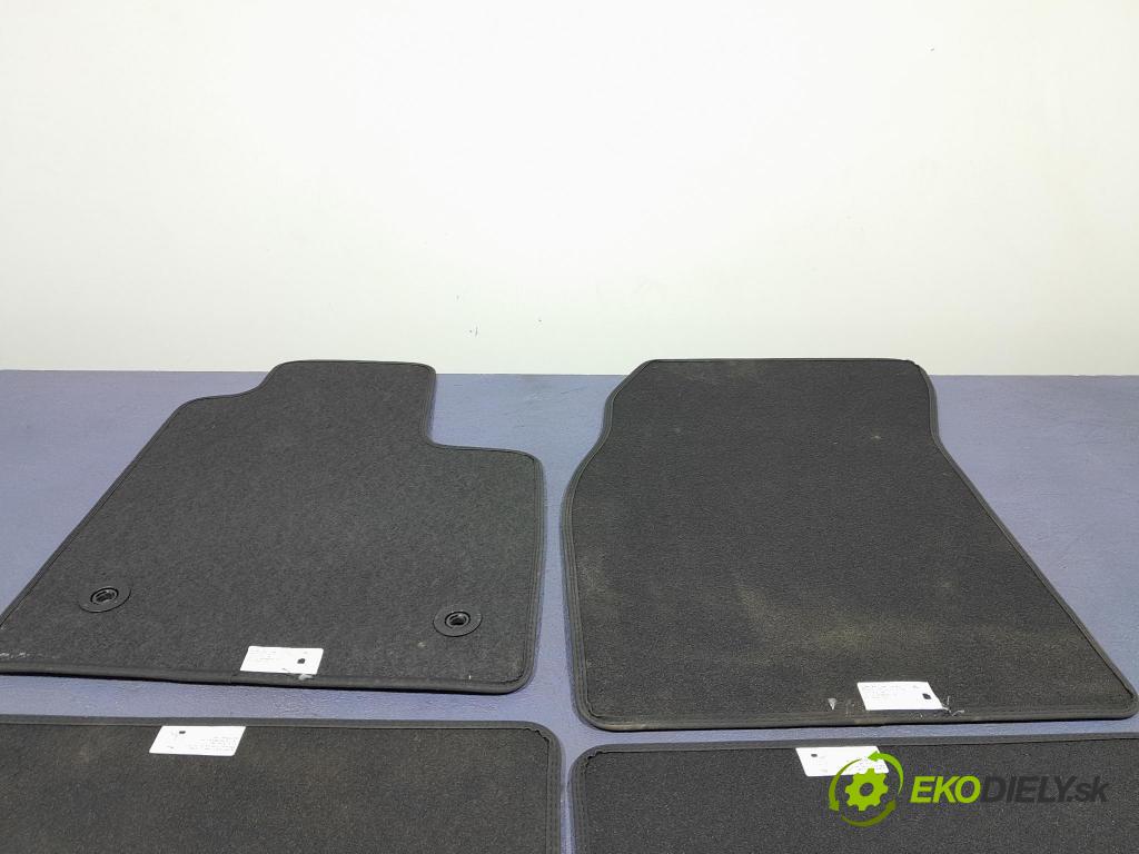 Ford Focus 2023 koberec do auta JX7J-A130D00