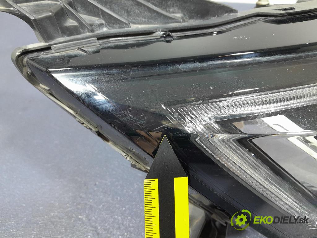 Renault Talisman 2016 Reflektor: v pravo: 260100184R