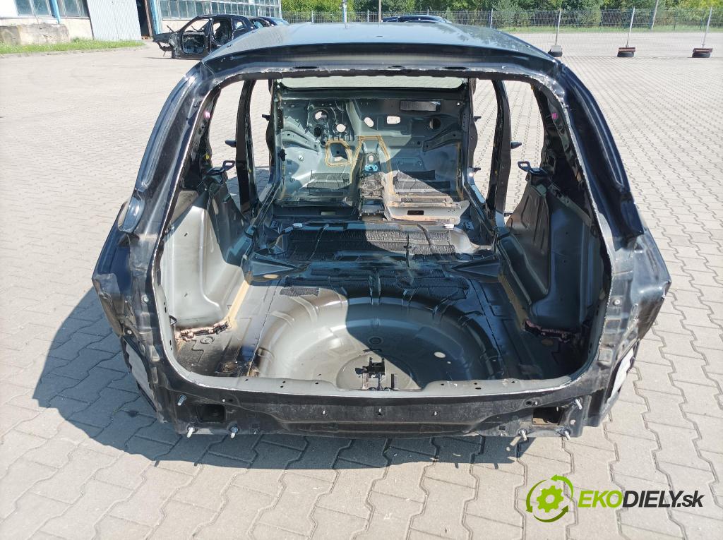 Ford Focus 2023 blatník zad Vľavo: 