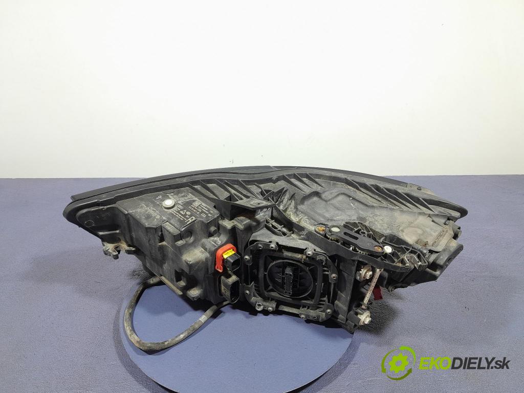 Audi A6 2016 Reflektor: v pravo: 4G0941036