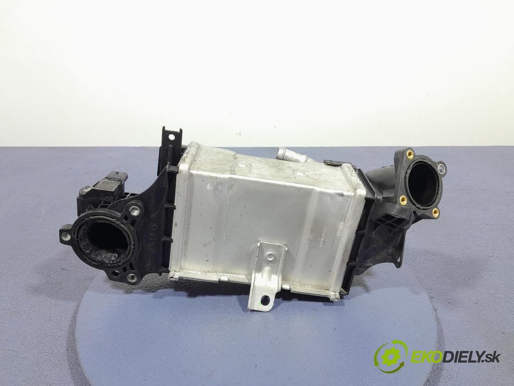 Ford Focus 2023 chladič Vzduch: JN1Q6C896AE