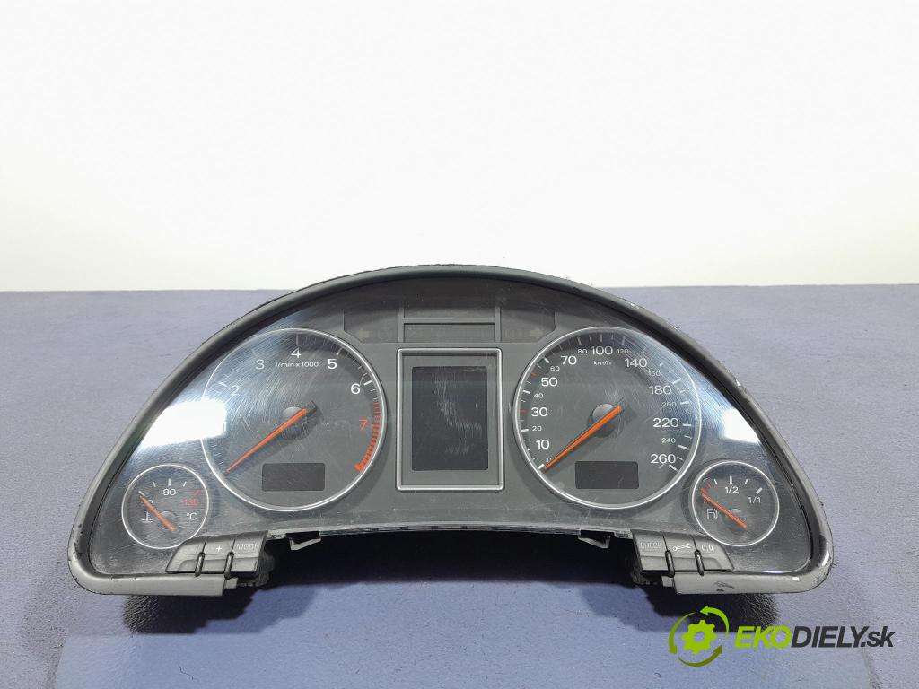 Audi A4 2002 Přístrojová deska