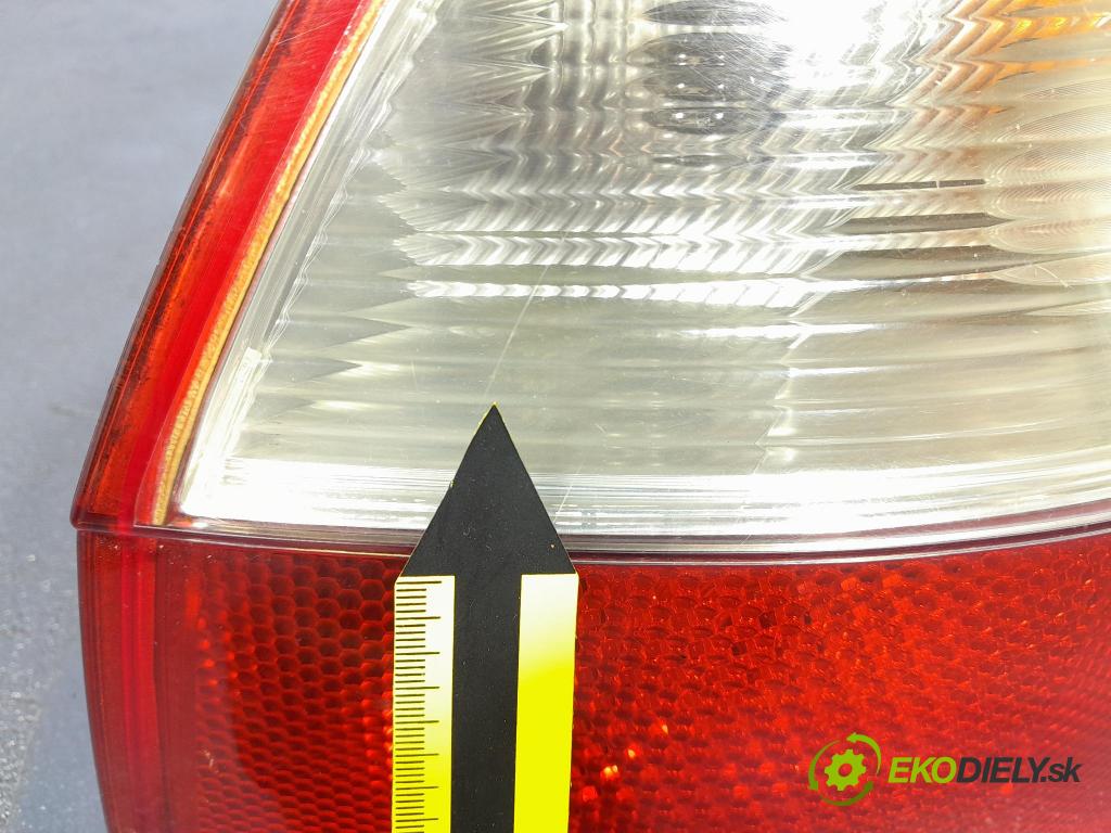 Audi A4 2002 světlo Zad: Práva: Mimo: 8E0945096