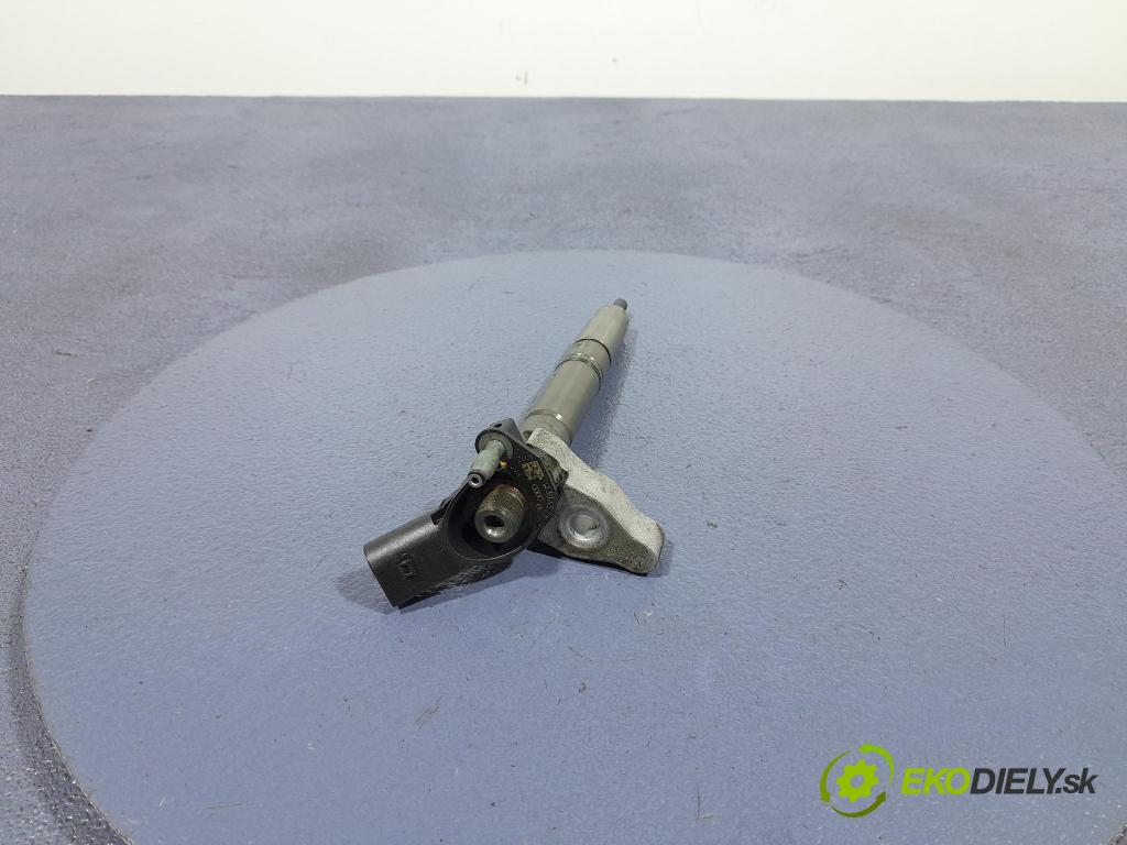 Audi A6 2016 vstřikovač 059130277ED