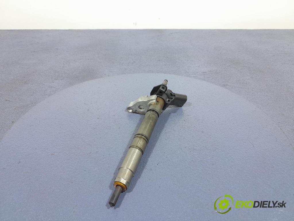 Audi A6 2016 vstřikovač 059130277ED