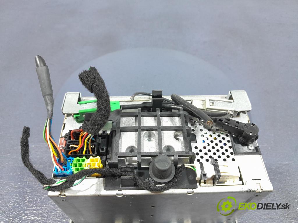 Lancia Ypsilon 2007 Radio I Navigácia: 735463732