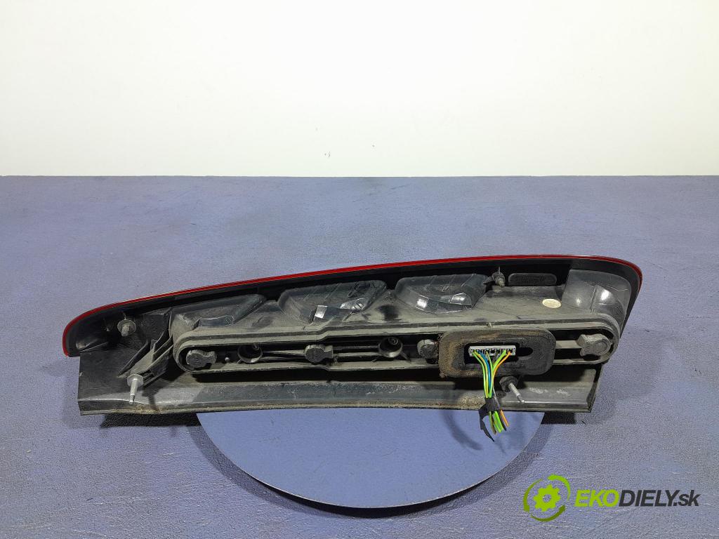 Ford C-max 2007 svetlo / reflektor zad ľavá Vonkajsia: M51-13N411-AA