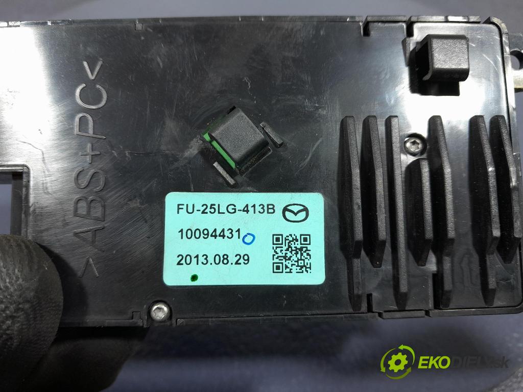 Mazda 6 2013 prepínač Foto: FU-25LG-413B