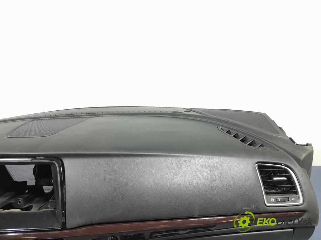 Mazda 6 2013 kokpit,pristrojová doska