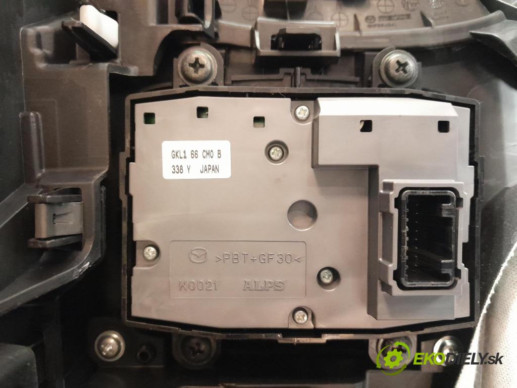 Mazda 6 2013 operadlo 
