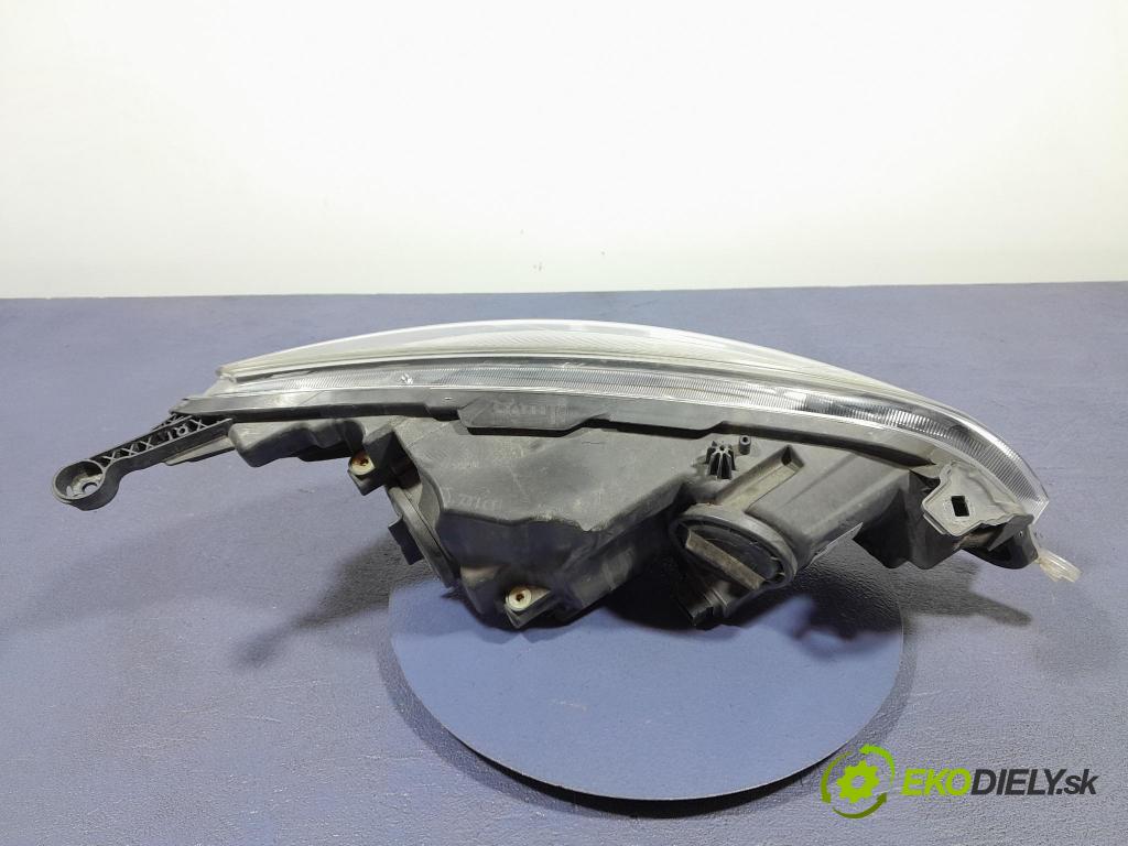 Opel Astra 2011 světlo Levý: 13253650