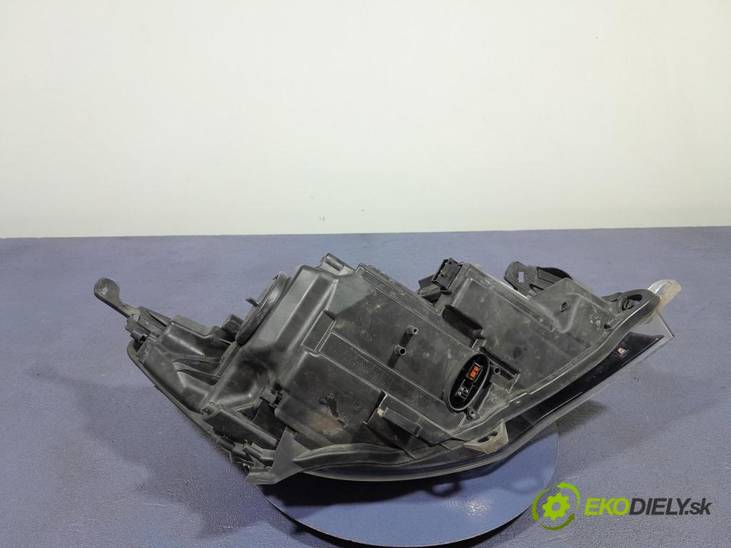 Opel Astra 2011 světlo Levý: 13253650