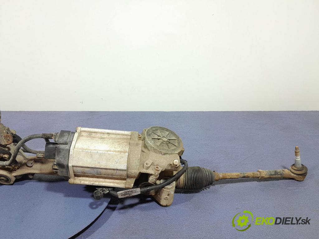 Opel Astra 2011 řízení volantu P13368195