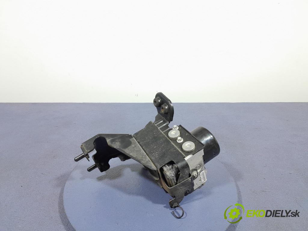 Opel Astra 2011 čerpadlo ABS x 13379599