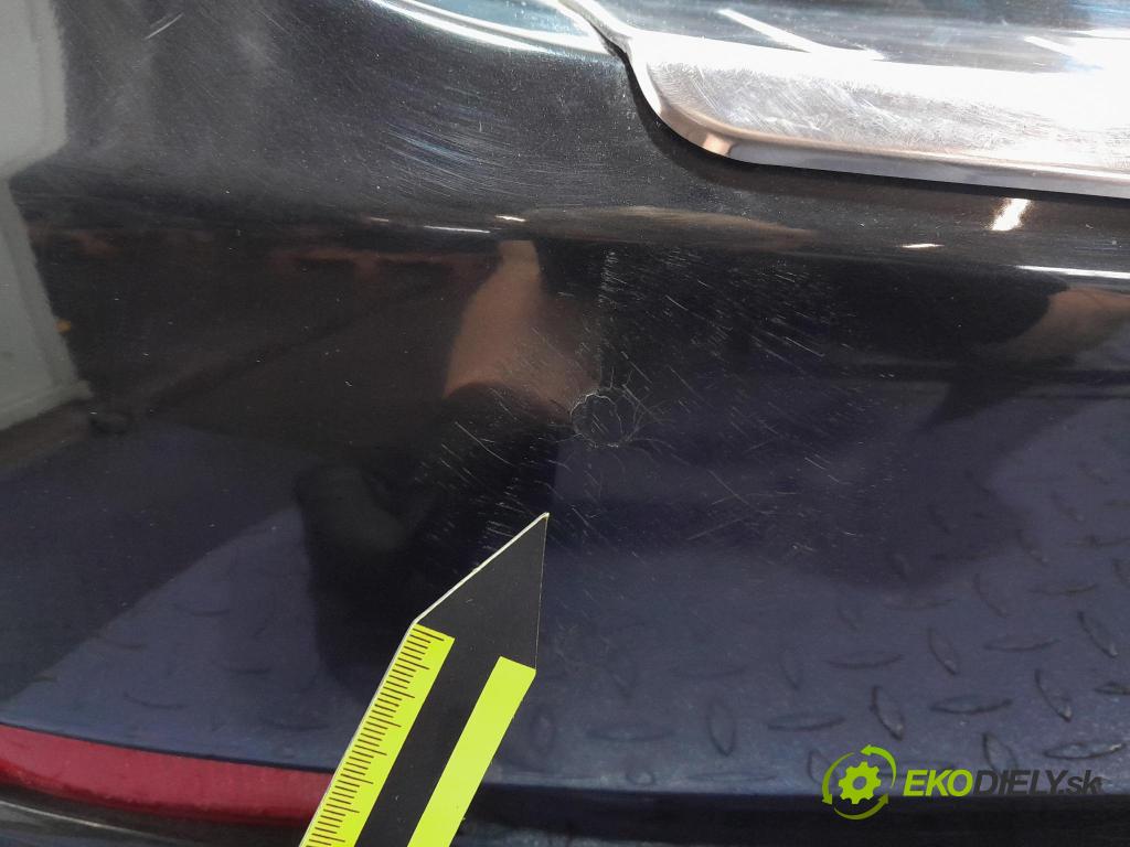 Toyota Avensis 2009 nárazník zad