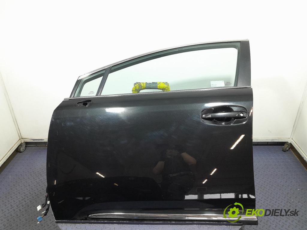 Toyota Avensis 2009 dveře před Vlevo, odjet: