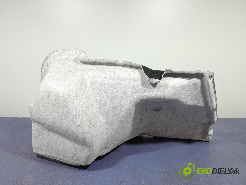 Lexus IS 2006 Tapacír: kufr 