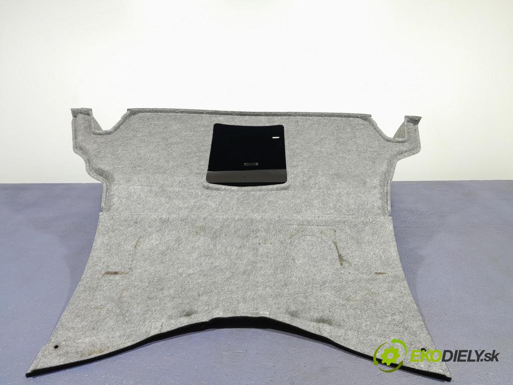 Lexus IS 2006 Tapacír: kufr 