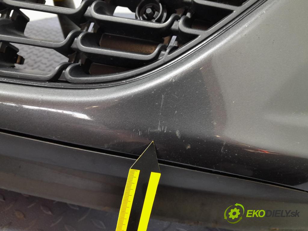 Opel Astra 2011 nárazník Predné