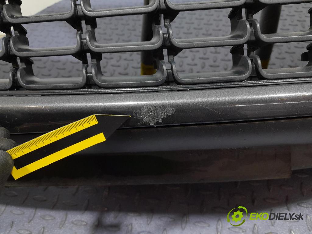 Opel Astra 2011 nárazník Predné