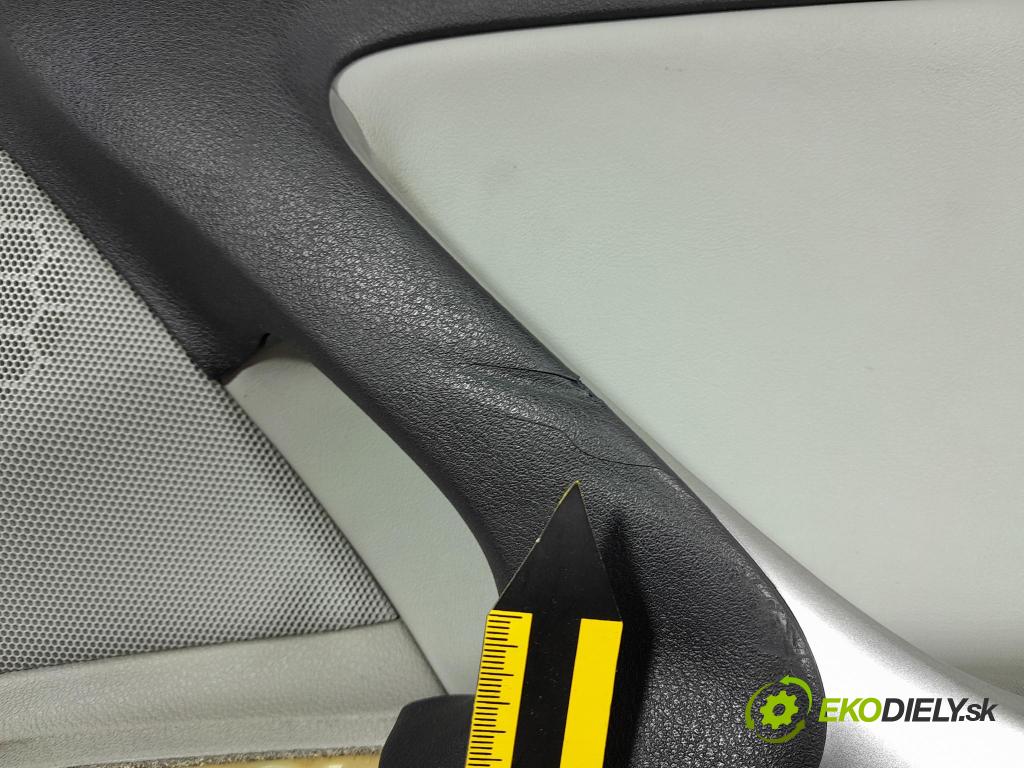 Lexus IS 2006 Tapacír: dveře Zad: Práva: