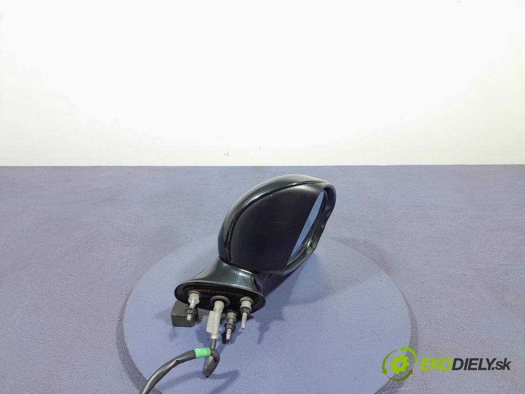 Toyota Avensis 2009 zrkadlo pravé