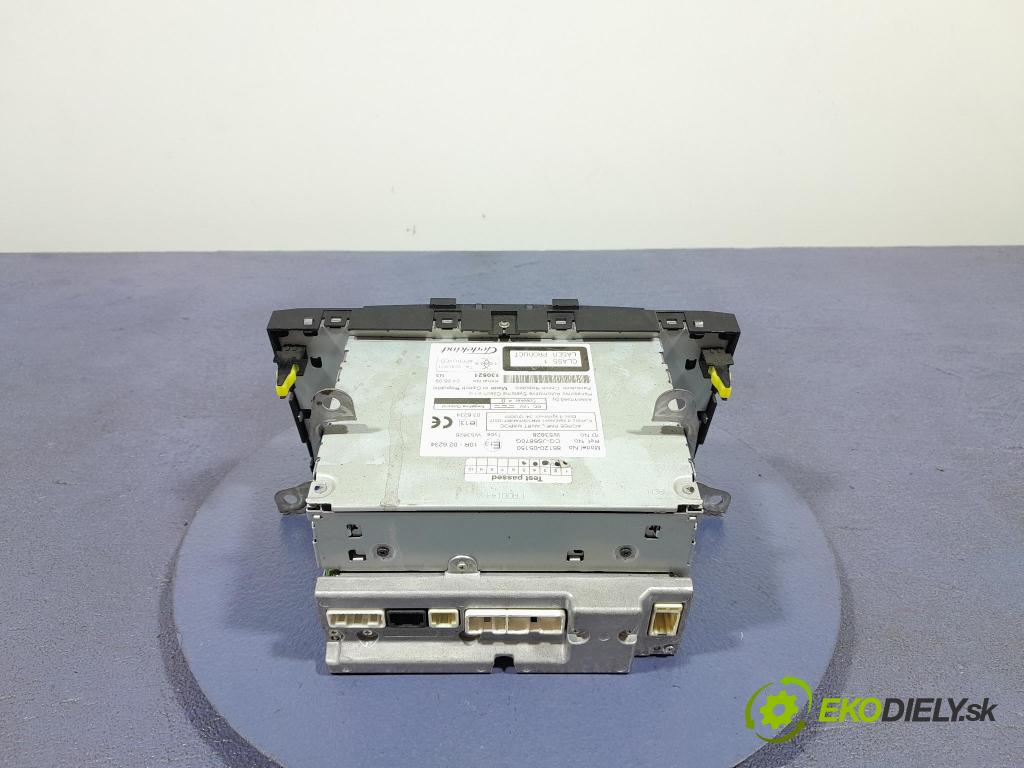 Toyota Avensis 2009 Radio I Navigácia: 86120-05150