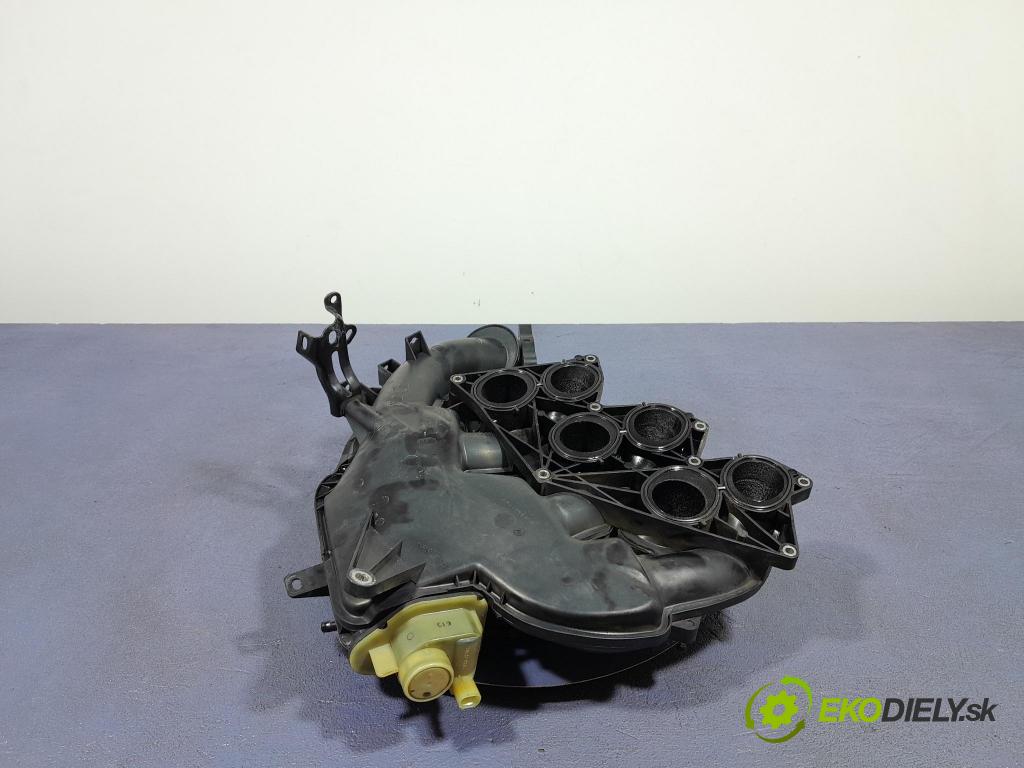 Lexus IS 2006 zvod Sanie: 17133-31040