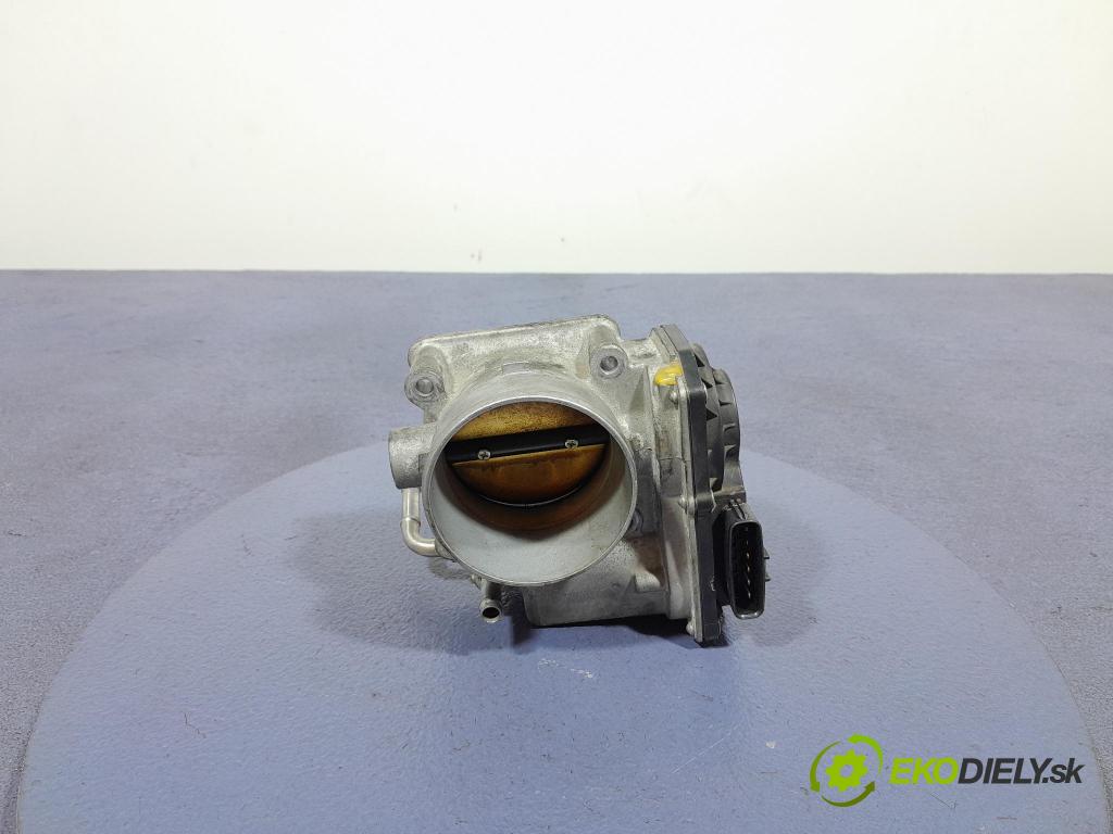 Lexus IS 2006 klapka 22030-31020