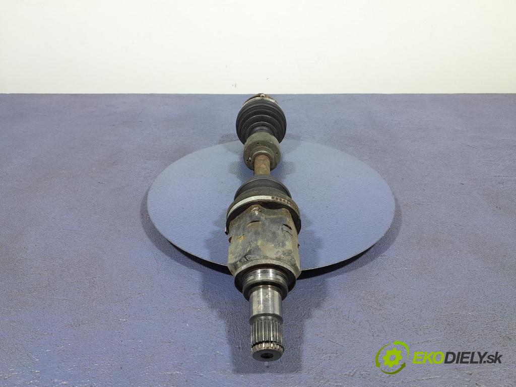 Toyota Avensis 2009 poloos ľavá Predné 