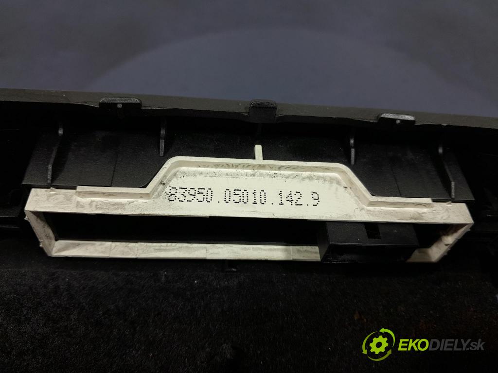 Toyota Avensis 2009 Popolník: 83950-05010