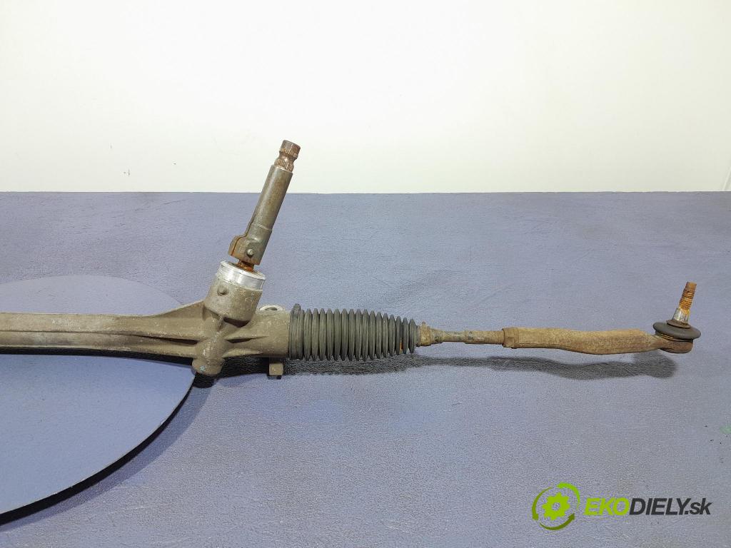 Toyota Avensis 2009 Ozubené kolo: volant 