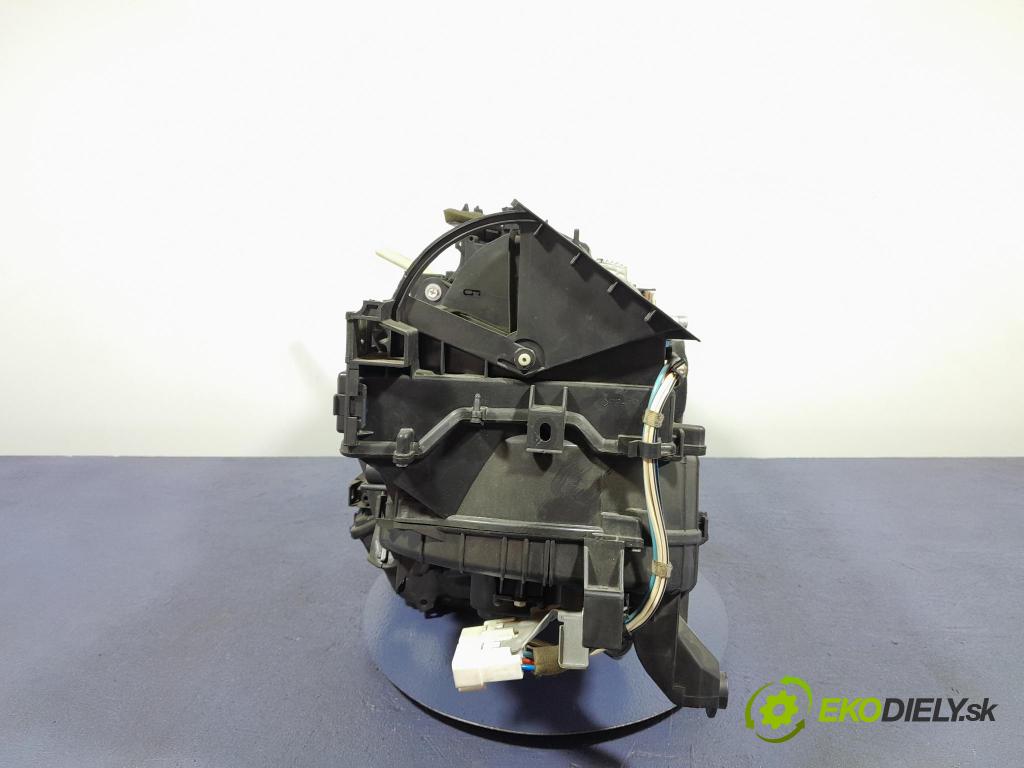 Toyota Avensis 2009 radiator 87050-02A00