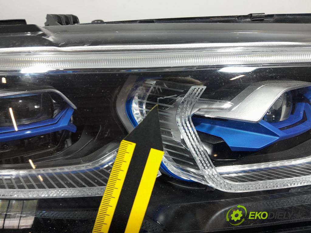 Bmw X7 2021 Reflektor: v pravo: 9481802