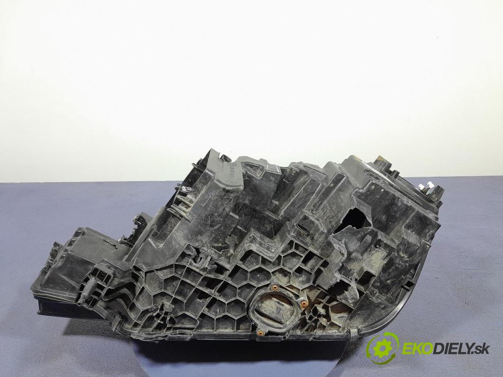Bmw X7 2021 Reflektor: v pravo: 9481802