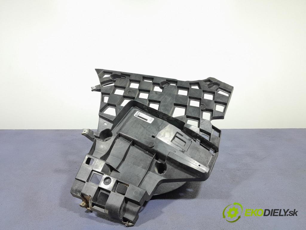 Bmw X7 2021 Upevnenie: narazník 8069903