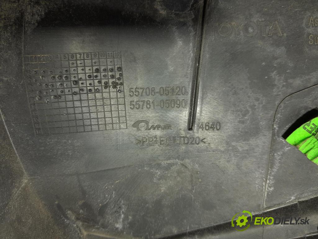 Toyota Avensis 2009 torpédo 55708-05120