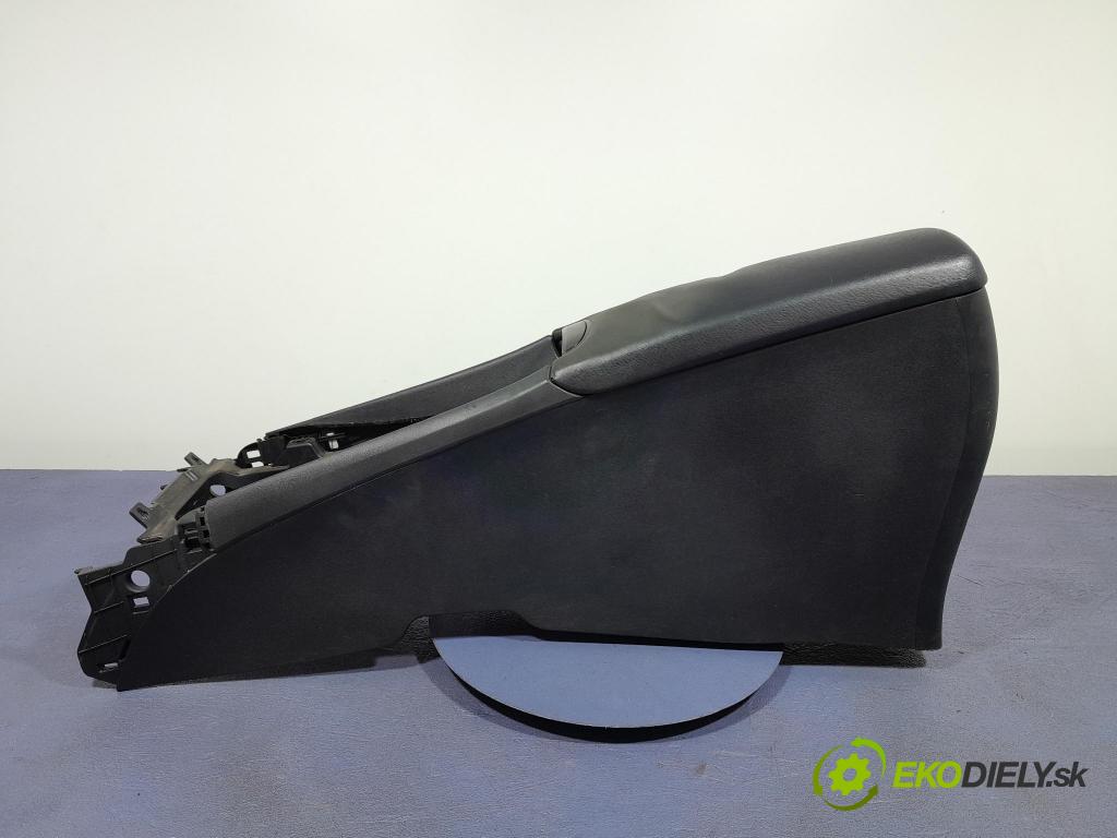 Toyota Avensis 2009 tunel Stredný: 58912-05010