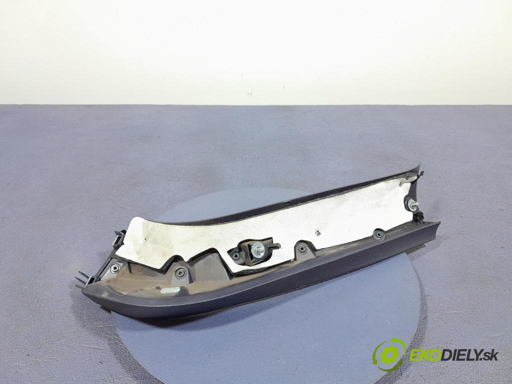 Bmw X7 2021 kryt Plast: Interiéry: 7418849