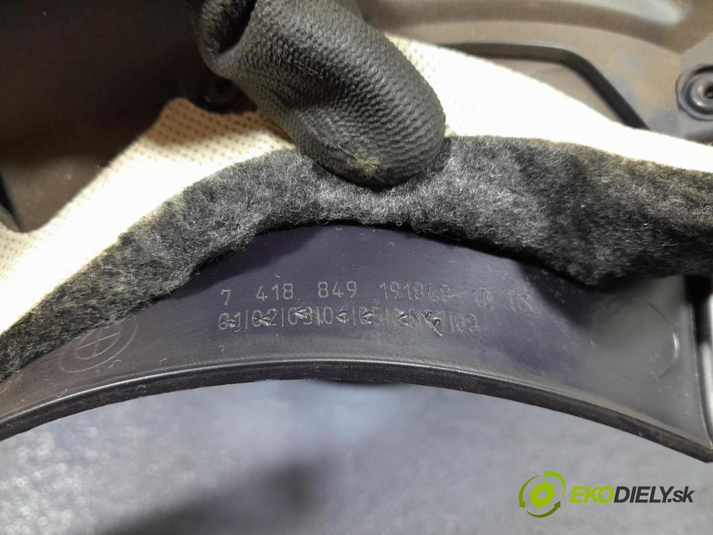 Bmw X7 2021 kryt Plast: Interiéry: 7418849