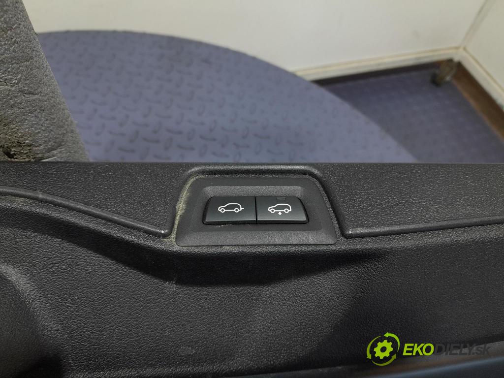 Bmw X7 2021 zadna dveře kufra: kufra: