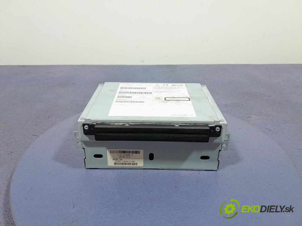 Volvo V40 2014 Radio I Navigácia: 31396100