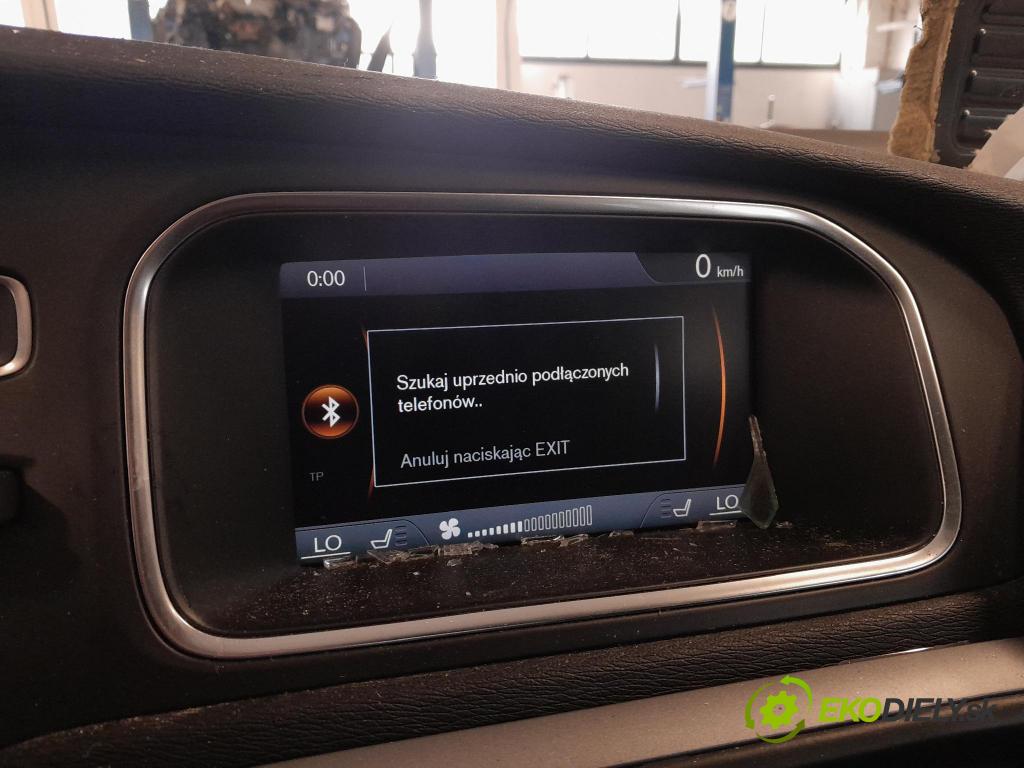 Volvo V40 2014 Zobrazit: Rádio: / GPS 31350814