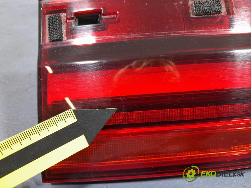 Bmw X7 2021 svetlo / reflektor zad Prava: Vnútri: 7442291