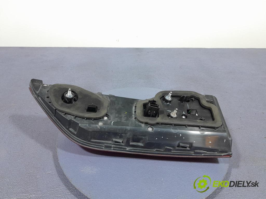Bmw X7 2021 svetlo / reflektor zad Prava: Vnútri: 7442291