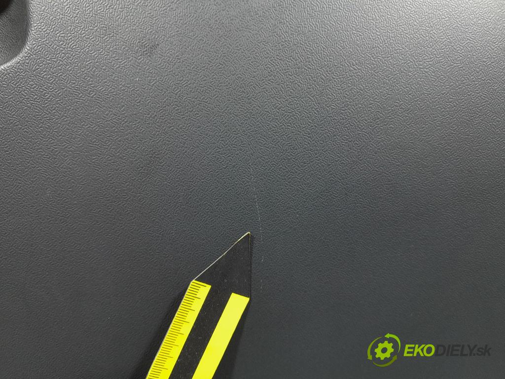 Volvo V40 2014 kastlík 8632803