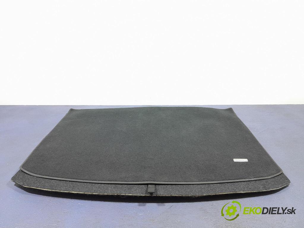 Volvo V40 2014 koberec do auta 31291050