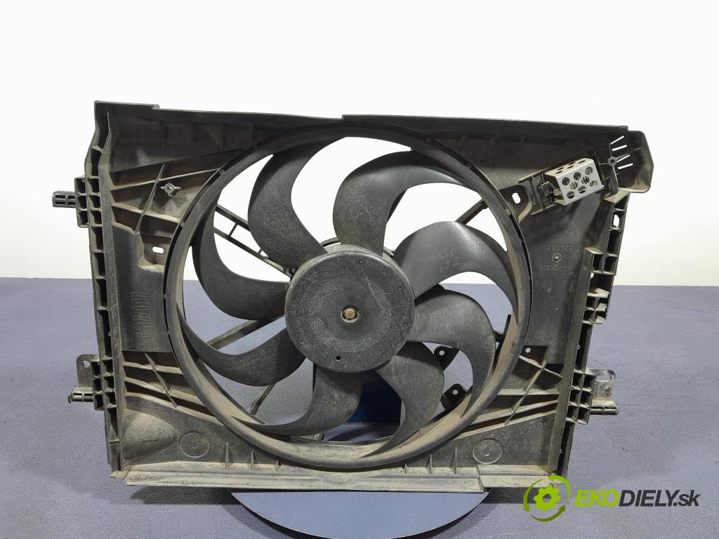 Renault Captur 2013 Ventilátor Chladič: 214816812R