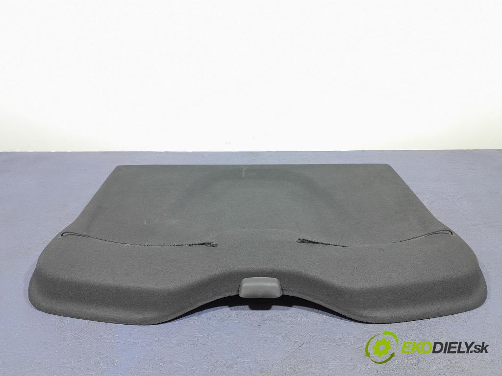 Volvo V40 2014 pláto kufr